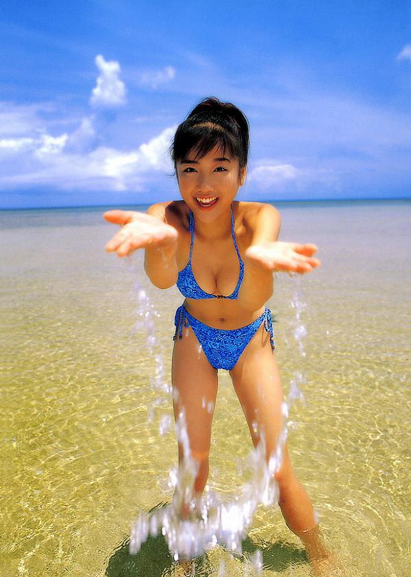 佐藤江梨子 水着