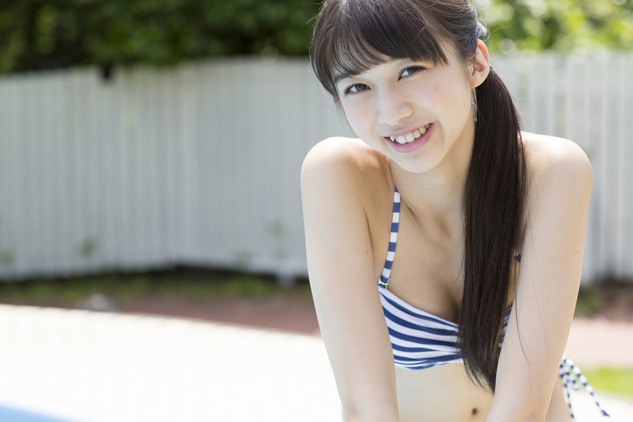 牧野真莉愛 水着