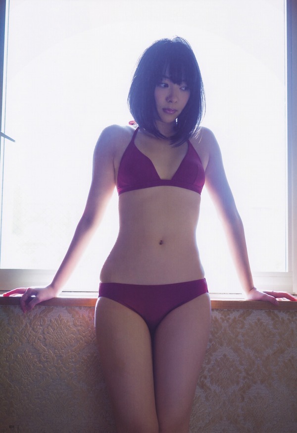 指原莉乃 水着