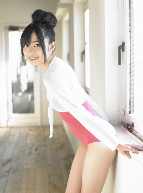 指原莉乃 水着
