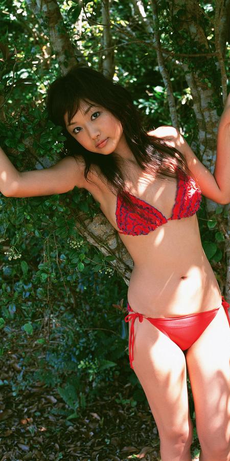 工藤里紗 脇