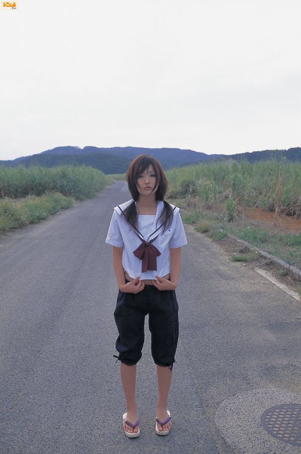 工藤里紗 セーラー服