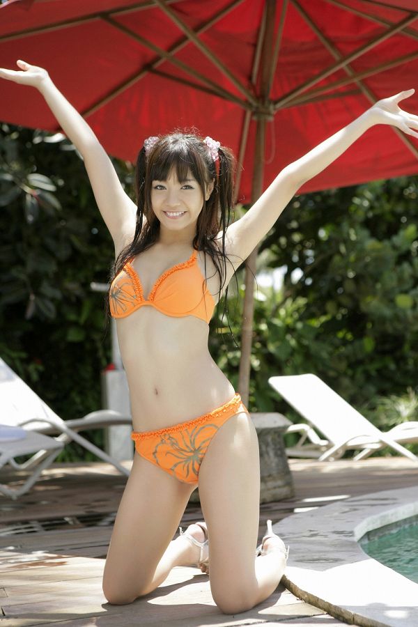 橘麗美 脇 グラビア