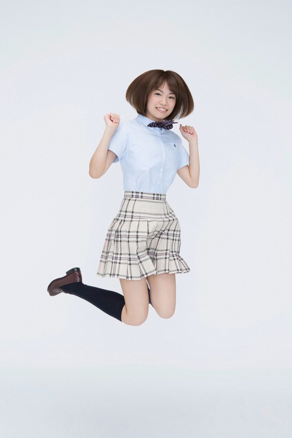 菜乃花 制服コスプレ グラビア