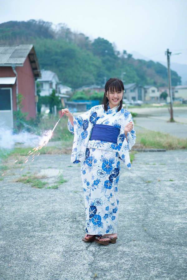 真野恵里菜 浴衣 グラビア