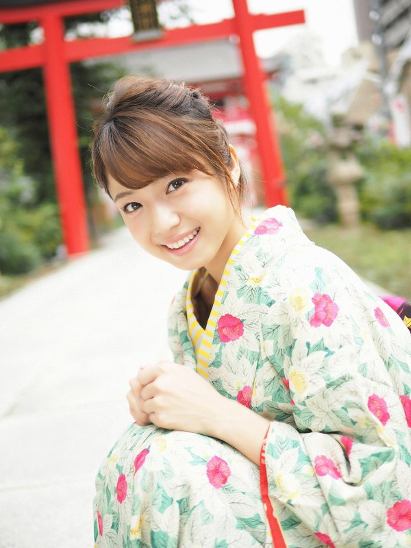 中村静香 浴衣 グラビア
