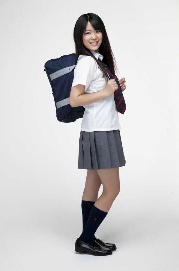 山内鈴蘭 制服コスプレ グラビア