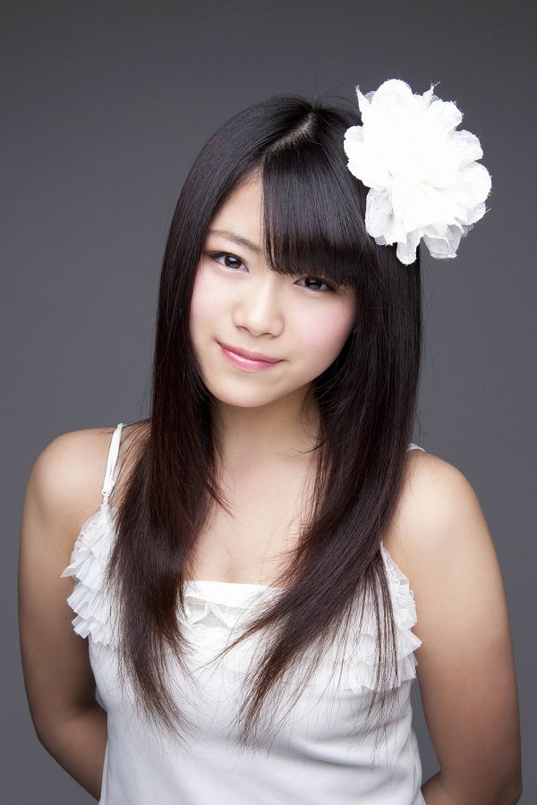 山内鈴蘭 セクシー グラビア