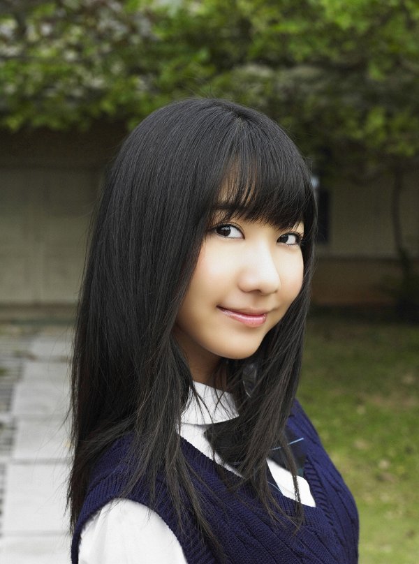 柏木由紀 制服コスプレ グラビア
