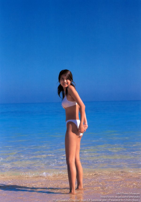 酒井彩名 お尻 グラビア