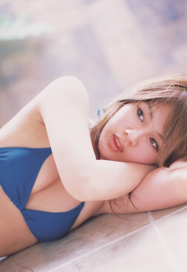 新垣里沙 ビキニ グラビア