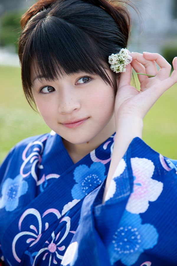 前田憂佳 浴衣 グラビア