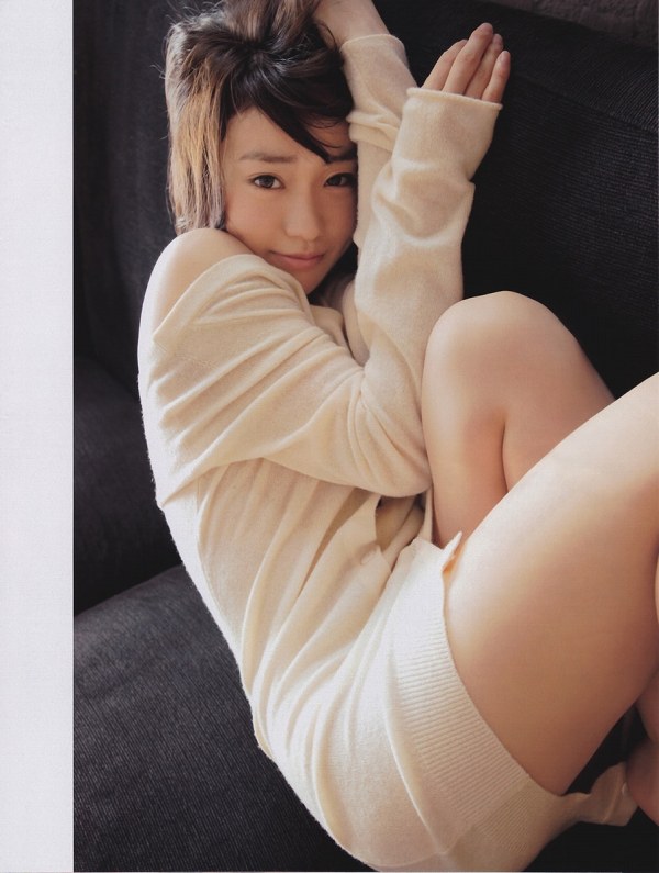 大島優子 太もも グラビア