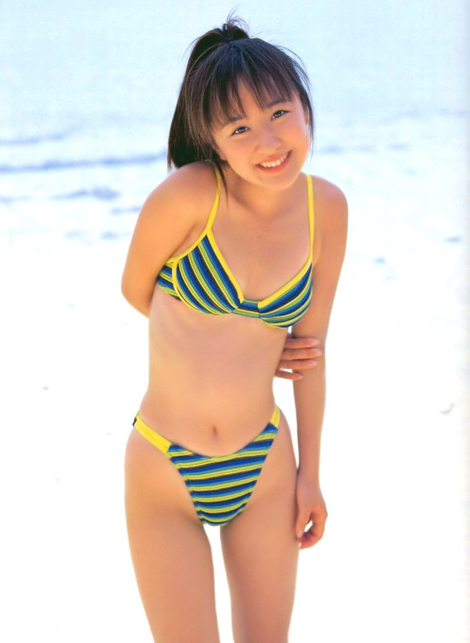 山川恵里佳 ハイレグ